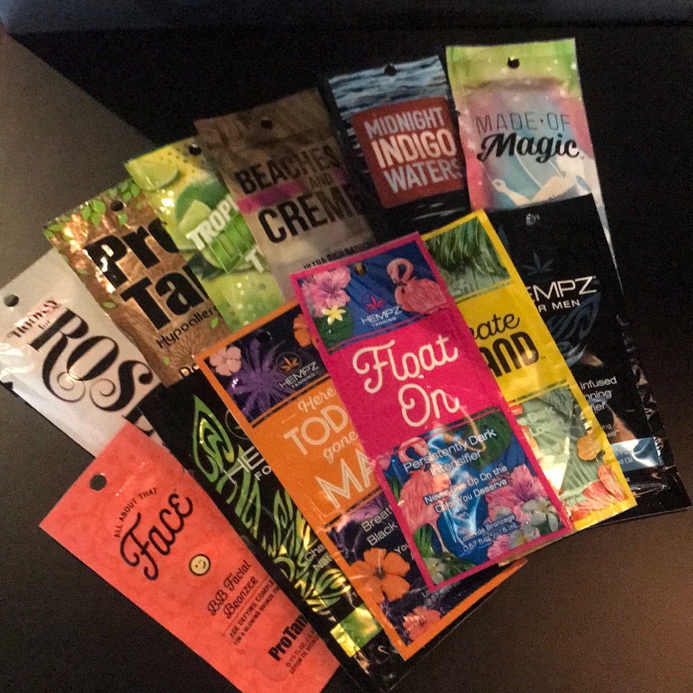 Assorted Indoor Tanning Lotion Packets